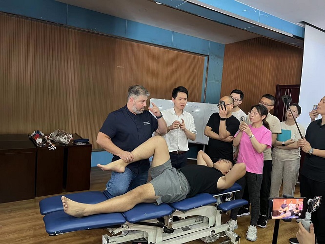 上下肢整骨技術(shù)調(diào)整培訓(xùn)班閉幕！